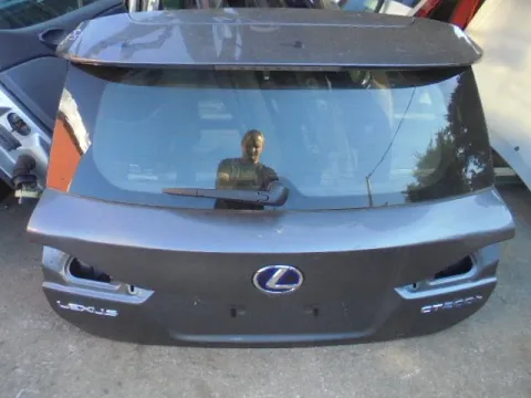 Πορτ-Μπαγκάζ για LEXUS CT (2011 - ) ( ) Πορτ-Μπαγκάζ για LEXUS CT (2011 - ) ( )