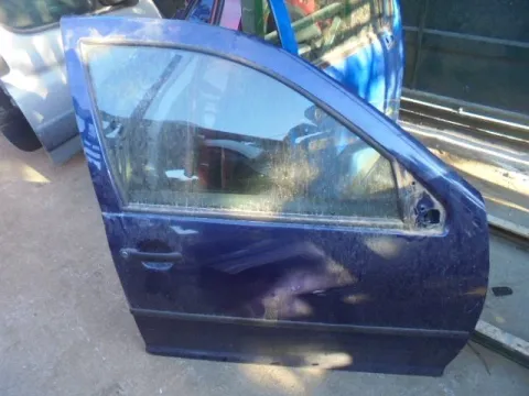 Πόρτα Εμπρός Δεξιά για VW BORA (1998 - 2005) , GOLF (1998 - 2004) Mk4 (1J1) *E* Πόρτα Εμπρός Δεξιά για VW BORA (1998 - 2005) , GOLF (1998 - 2004) Mk4 (1J1) *E*