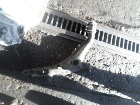Ψαλίδι Εμπρός Δεξί για HONDA CIVIC (1996 - 1998) (EJ - K) (MA - B) Ψαλίδι Εμπρός Δεξί για HONDA CIVIC (1996 - 1998) (EJ - K) (MA - B)