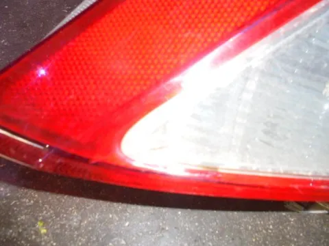 Φανάρι Πίσω Δεξί Ραγισμένο για TOYOTA YARIS (2012 - 2014) ( ) - 