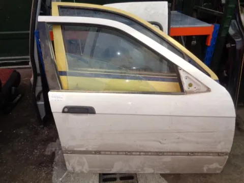 Πόρτα Εμπρός Δεξιά για BMW 3 Series (1990 - 1995) (E36) (E36) Sedan - 4dr **Α** Πόρτα Εμπρός Δεξιά για BMW 3 Series (1990 - 1995) (E36) (E36) Sedan - 4dr **Α**