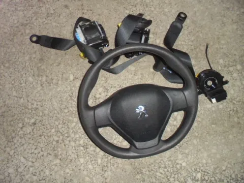 Σετ Αερόσακων Εμπρός (με Ταμπλό) για PEUGEOT 108 (2014 - )  *Γ* -  Σετ Αερόσακων Εμπρός (με Ταμπλό) για PEUGEOT 108 (2014 - )  *Γ* -