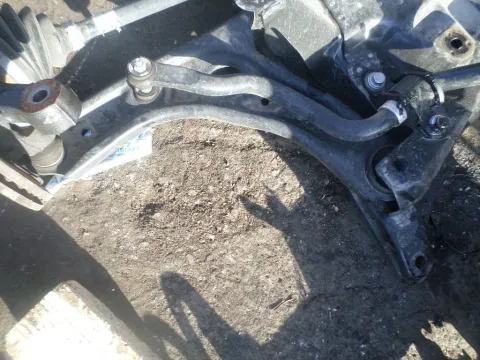 Ψαλίδι Εμπρός Αριστερό για TOYOTA AYGO (2014 - )