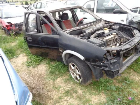 Τροπέτο Αμάξι κομπλέ ΧΩΡΙΣ Μηχανή ΜΕ Σασμάν C12NZ Και Ζαντολάστιχα 165/65/14 για OPEL CORSA (1993 - 2000) B Ηatchback - 5dr 1200 (C12NZ) (X12SZ) Petrol 45 Injection *ΔΒ* -  Τροπέτο Αμάξι κομπλέ ΧΩΡΙΣ Μηχανή ΜΕ Σασμάν C12NZ Και Ζαντολάστιχα 165/65/14 για OPEL CORSA (1993 - 2000) B Ηatchback - 5dr 1200 (C12NZ) (X12SZ) Petrol 45 Injection *ΔΒ* -