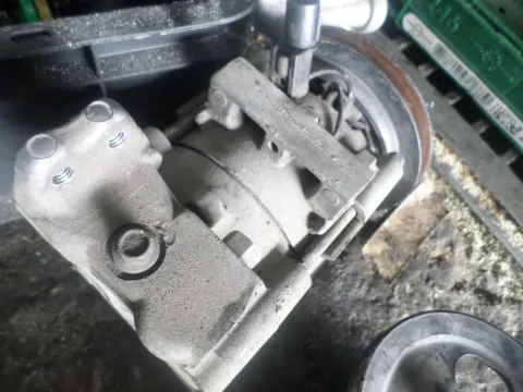 Συμπιεστής A-C (Κομπρέσορας) για HYUNDAI COUPE (1997- 1999) (RD) Συμπιεστής A-C (Κομπρέσορας) για HYUNDAI COUPE (1997- 1999) (RD)