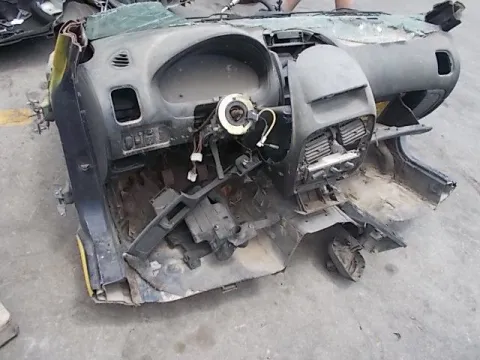 Τροπέτο Εμπρός Κουφάρι για MITSUBISHI CARISMA (1999 - 2004) (DA) *Α* - 