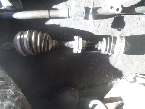 Ημιαξόνιο Εμπρός Δεξί Με ABS για HONDA HRV (2001 - 2005) (GH) Ημιαξόνιο Εμπρός Δεξί Με ABS για HONDA HRV (2001 - 2005) (GH)