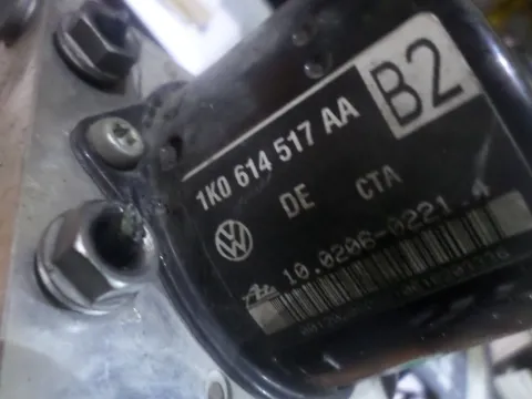Μονάδα ABS 1K0614517AA για VW GOLF (2004 - 2008) Mk5 (1K1) -  Μονάδα ABS 1K0614517AA για VW GOLF (2004 - 2008) Mk5 (1K1) -