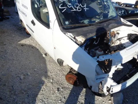 Τροπέτο Αμάξι Κουφάρι με 3 Ζαντολάστιχα 175/70/14 * για FIAT DOBLO (2002 - 2005) (223) Cargo *Δ* -  Τροπέτο Αμάξι Κουφάρι με 3 Ζαντολάστιχα 175/70/14 * για FIAT DOBLO (2002 - 2005) (223) Cargo *Δ* -