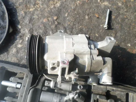 Συμπιεστής A-C (Κομπρέσορας) για NISSAN PIXO (2009 - ) (UA0) Συμπιεστής A-C (Κομπρέσορας) για NISSAN PIXO (2009 - ) (UA0)