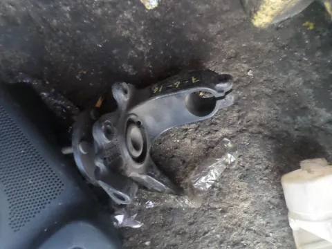 Ακραξόνιο Εμπρός Δεξί Με ABS για FORD FOCUS (2004 - 2008) Mk2a (DA3 - C307) Ακραξόνιο Εμπρός Δεξί Με ABS για FORD FOCUS (2004 - 2008) Mk2a (DA3 - C307)