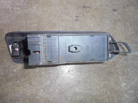 Διακόπτης Πόρτας Παραθύρων Κεντρικός Αριστερής 4πλος για NISSAN PRIMERA (1996 - 1999) (P11) , (1996 - 1999) (WP11) , (1999 - 2001) (P11) , (1999 - 2001) (WP11) -  Διακόπτης Πόρτας Παραθύρων Κεντρικός Αριστερής 4πλος για NISSAN PRIMERA (1996 - 1999) (P11) , (1996 - 1999) (WP11) , (1999 - 2001) (P11) , (1999 - 2001) (WP11) -