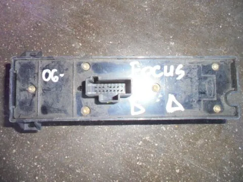 Διακόπτης Πόρτας Παραθύρων Κεντρικός Αριστερής 4πλός για FORD FOCUS (2004 - 2008) Mk2a (DA3 - C307) -  Διακόπτης Πόρτας Παραθύρων Κεντρικός Αριστερής 4πλός για FORD FOCUS (2004 - 2008) Mk2a (DA3 - C307) -