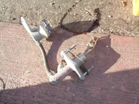 Τρόμπα Συμπλέκτης για HONDA CIVIC (1996 - 1998) (EJ - K) (MA - B) *Δ* Τρόμπα Συμπλέκτης για HONDA CIVIC (1996 - 1998) (EJ - K) (MA - B) *Δ*