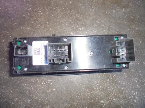 Διακόπτης Πόρτας Παραθύρων Κεντρικός Αριστερής 4πλός για FORD FIESTA (2008 - 2012) Mk6 (JA8) -  Διακόπτης Πόρτας Παραθύρων Κεντρικός Αριστερής 4πλός για FORD FIESTA (2008 - 2012) Mk6 (JA8) -