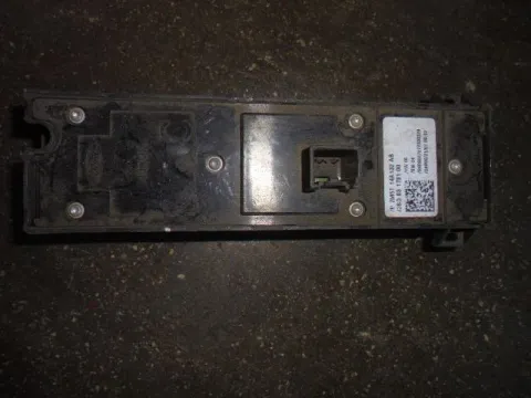 Διακόπτης Πόρτας Παραθύρων Κεντρικός Αριστερής 4πλός για FORD FOCUS (2004 - 2008) Mk2a (DA3 - C307) - 