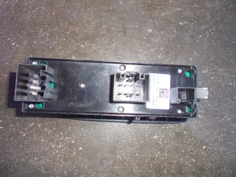 Διακόπτης Πόρτας Παραθύρων Κεντρικός Αριστερής 4πλός για FORD FIESTA (2008 - 2012) Mk6 (JA8) -  Διακόπτης Πόρτας Παραθύρων Κεντρικός Αριστερής 4πλός για FORD FIESTA (2008 - 2012) Mk6 (JA8) -