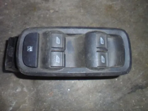 Διακόπτης Πόρτας Παραθύρων Κεντρικός Αριστερής 4ΠΛΟΣ για FORD FIESTA (2008 - 2012) Mk6 (JA8)