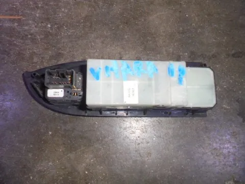 Διακόπτης Πόρτας Παραθύρων Κεντρικός Αριστερής 4ΠΛΟΣ για SUZUKI GRAND VITARA (2006 - 2009) (JB) , (2009 - 2012) (JB) - 