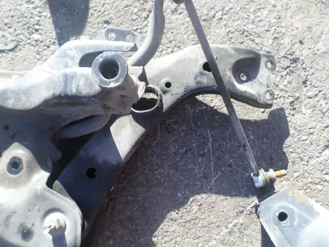 Ψαλίδι Εμπρός Δεξί για TOYOTA AURIS (2013 - 2015) , (2016 - ) Ψαλίδι Εμπρός Δεξί για TOYOTA AURIS (2013 - 2015) , (2016 - )
