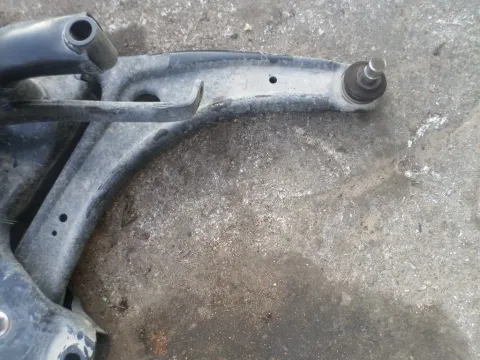Ψαλίδι Εμπρός Δεξί για MITSUBISHI ASX (2010 - 2013) , (2013 - ) Ψαλίδι Εμπρός Δεξί για MITSUBISHI ASX (2010 - 2013) , (2013 - )