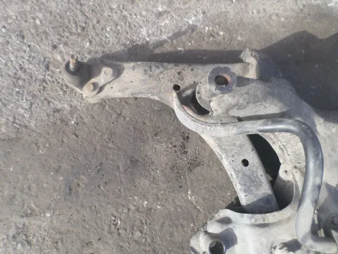 Ψαλίδι Εμπρός Αριστερό για TOYOTA COROLLA (2002 - 2004) (E120) , (2004 - 2007) (E120) Ψαλίδι Εμπρός Αριστερό για TOYOTA COROLLA (2002 - 2004) (E120) , (2004 - 2007) (E120)