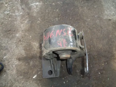 Βάση Κιβωτίου (Σασμάν) Αριστερή για TOYOTA AVENSIS (1997 - 2000) (T220) Βάση Κιβωτίου (Σασμάν) Αριστερή για TOYOTA AVENSIS (1997 - 2000) (T220)