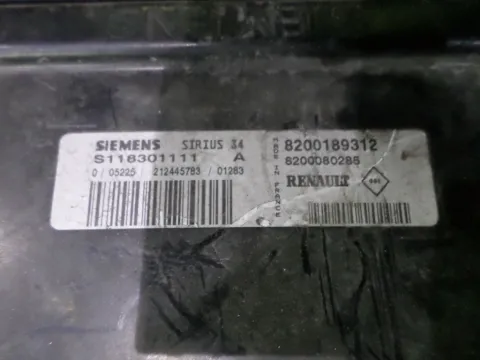 Εγκέφαλος Κινητήρα 8200189312 για RENAULT CLIO (2001 - 2005) (BB_) (CB_) 1400 (E7J 780) Petrol 75 ΤΕΛΑΡΟ 6 *244403* -  Εγκέφαλος Κινητήρα 8200189312 για RENAULT CLIO (2001 - 2005) (BB_) (CB_) 1400 (E7J 780) Petrol 75 ΤΕΛΑΡΟ 6 *244403* -