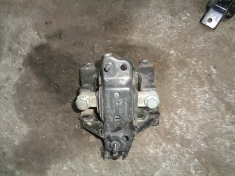 Βάση Κιβωτίου (Σασμάν) Αριστερή για SEAT IBIZA (2002 - 2006) (6LZ) Βάση Κιβωτίου (Σασμάν) Αριστερή για SEAT IBIZA (2002 - 2006) (6LZ)