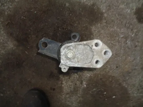 Βάση Μηχανής Δεξιά για FORD FIESTA (2008 - 2012) Mk6 (JA8) Βάση Μηχανής Δεξιά για FORD FIESTA (2008 - 2012) Mk6 (JA8)