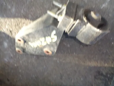 Βάση Κιβωτίου (Σασμάν) Αριστερή για SUZUKI SWIFT (2006 - 2008) (RS) , (2008 - 2011) (RS) Βάση Κιβωτίου (Σασμάν) Αριστερή για SUZUKI SWIFT (2006 - 2008) (RS) , (2008 - 2011) (RS)