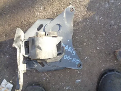 Βάση Κιβωτίου (Σασμάν) Αριστερή για TOYOTA YARIS (2006 - 2009) (KL9) , (2009 - 2012) (XP90) Βάση Κιβωτίου (Σασμάν) Αριστερή για TOYOTA YARIS (2006 - 2009) (KL9) , (2009 - 2012) (XP90)