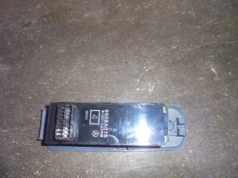 Διακόπτης Πόρτας Παραθύρων Κεντρικός Αριστερής 2ΠΛΟΣ για MITSUBISHI COLT (2005 - 2008 ) (CZ)