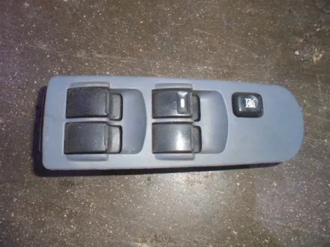 Διακόπτης Πόρτας Παραθύρων Κεντρικός Αριστερής 4ΠΛΟΣ για MITSUBISHI COLT (2005 - 2008 ) (CZ) -  Διακόπτης Πόρτας Παραθύρων Κεντρικός Αριστερής 4ΠΛΟΣ για MITSUBISHI COLT (2005 - 2008 ) (CZ) -