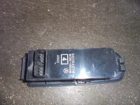 Διακόπτης Πόρτας Παραθύρων Κεντρικός Αριστερής 2ΠΛΟΣ για MITSUBISHI COLT (2005 - 2008 ) (CZ)