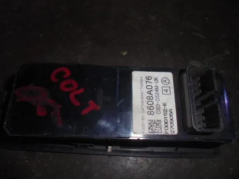 Διακόπτης Πόρτας Παραθύρων Κεντρικός Αριστερής 2ΠΛΟΣ για MITSUBISHI COLT (2005 - 2008 ) (CZ)