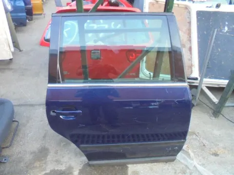 Πόρτα Πίσω Δεξιά για VW PASSAT (2000 - 2005) (3B3) S-Wagon - 5dr *Ε* Πόρτα Πίσω Δεξιά για VW PASSAT (2000 - 2005) (3B3) S-Wagon - 5dr *Ε*