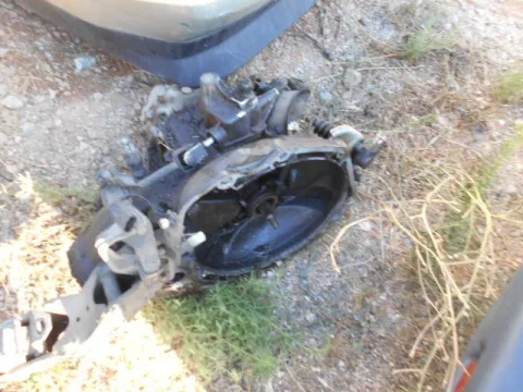 Τροπέτο Εμπρός Με Μηχανή Χωρίς Κινητήρα Με Σασμάν A15MF Και Ζαντολάστιχα 185/60/15 * για CHEVROLET - DAEWOO ESPERO (1995 - 1999) (KLEJ) Sedan - 4dr 1500 A15MF petrol 90 16V *ΔΒ* - 