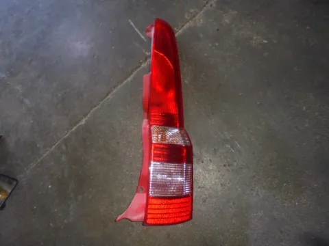 Φανάρι Πίσω Δεξί (ΡΑΓΙΣΜΕΝΟ) για FIAT PANDA (2004 - 2009 ) (169) Φανάρι Πίσω Δεξί (ΡΑΓΙΣΜΕΝΟ) για FIAT PANDA (2004 - 2009 ) (169)
