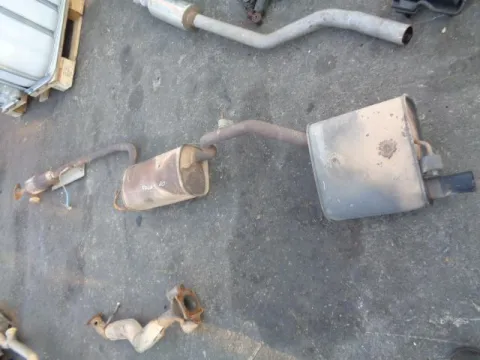 Καζανάκι Εξάτμισης Πίσω για FORD FOCUS (1998 - 2001) Mk1a *Α* Καζανάκι Εξάτμισης Πίσω για FORD FOCUS (1998 - 2001) Mk1a *Α*