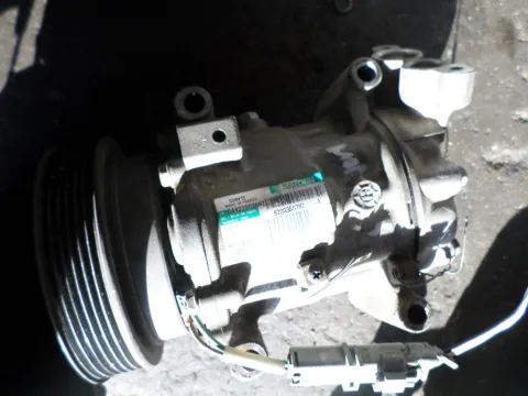 Συμπιεστής A-C (Κομπρέσορας) 8200365787 για RENAULT CLIO (2006 - 2009) (BR_) (CR_) Συμπιεστής A-C (Κομπρέσορας) 8200365787 για RENAULT CLIO (2006 - 2009) (BR_) (CR_)