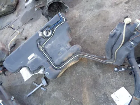 Δεξαμενή Καυσίμου (Ρεζερβουάρ) για AUDI A3 (1996 - 2000) (8L) *ΔΒ* Δεξαμενή Καυσίμου (Ρεζερβουάρ) για AUDI A3 (1996 - 2000) (8L) *ΔΒ*