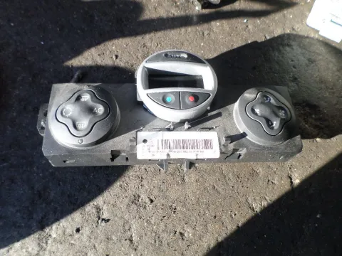 Χειριστήρια Καλοριφέρ για RENAULT CLIO (2006 - 2009) (BR_) (CR_) Χειριστήρια Καλοριφέρ για RENAULT CLIO (2006 - 2009) (BR_) (CR_)