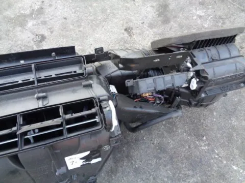 Ψύκτης (Εβαπορέτα) για VW TIGUAN (2008 - 2012) (5N) *Δ* -  Ψύκτης (Εβαπορέτα) για VW TIGUAN (2008 - 2012) (5N) *Δ* -