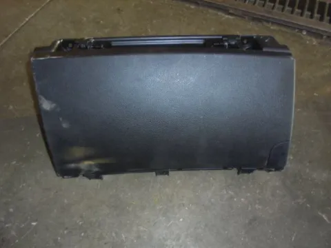 Ντουλαπάκι για HYUNDAI i30 (2007 - 2012) Ντουλαπάκι για HYUNDAI i30 (2007 - 2012)