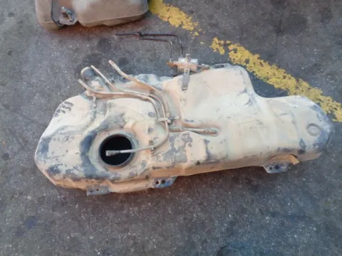 Δεξαμενή Καυσίμου (Ρεζερβουάρ) για FORD TRANSIT (1995 - 2000) (EA_)  *ΔΒ* Δεξαμενή Καυσίμου (Ρεζερβουάρ) για FORD TRANSIT (1995 - 2000) (EA_)  *ΔΒ*