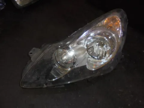 Φανάρι Εμπρός Αριστερό Μαύρο Φόντο για OPEL CORSA (2006 - 2011) D Φανάρι Εμπρός Αριστερό Μαύρο Φόντο για OPEL CORSA (2006 - 2011) D
