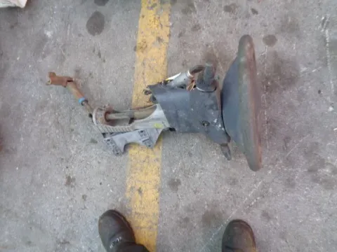 Κολόνα Τιμονιού Μεταχειρισμένη για FORD MONDEO (1996 - 2000) Mk2 *Δ* Κολόνα Τιμονιού Μεταχειρισμένη για FORD MONDEO (1996 - 2000) Mk2 *Δ*