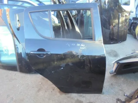 Πόρτα Πίσω Δεξιά για SUZUKI SWIFT (2012 - ) ( ) Πόρτα Πίσω Δεξιά για SUZUKI SWIFT (2012 - ) ( )