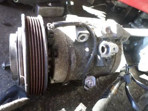 Συμπιεστής A-C (Κομπρέσορας) για TOYOTA CELICA (2002 - 2005) (T230) Συμπιεστής A-C (Κομπρέσορας) για TOYOTA CELICA (2002 - 2005) (T230)